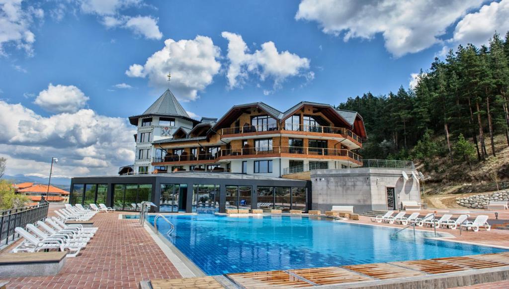 SPA Weekend in Hot Springs Medical And Spa ***** in Banya!