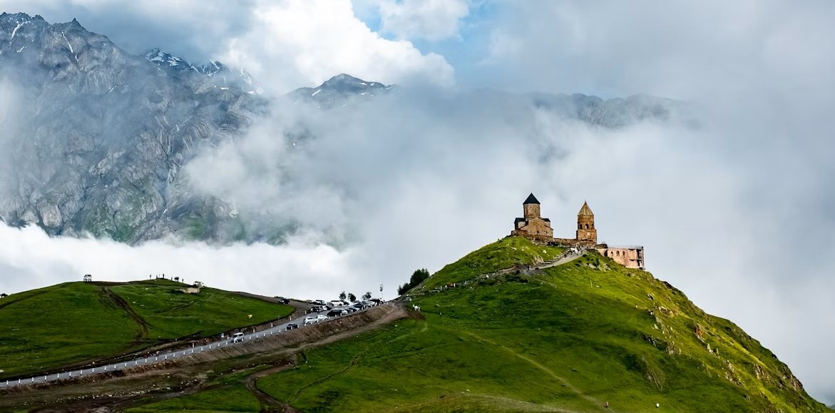 Tour to Georgia – The Land of Wine and Eternal Mountains!